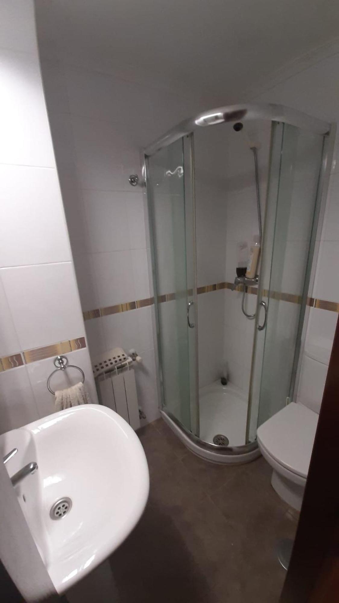 Sar Inn - Garaje Incluido Avilés Zewnętrze zdjęcie
